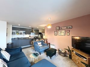 Photo 7- click for photo gallery